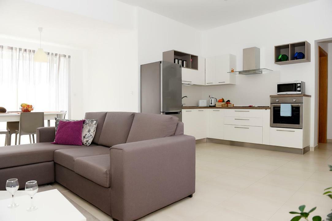 13 Village Apartments Mellieħa Екстериор снимка